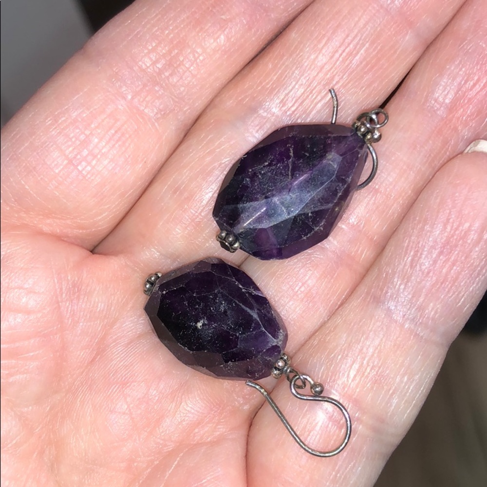 Amethyst dangle earring